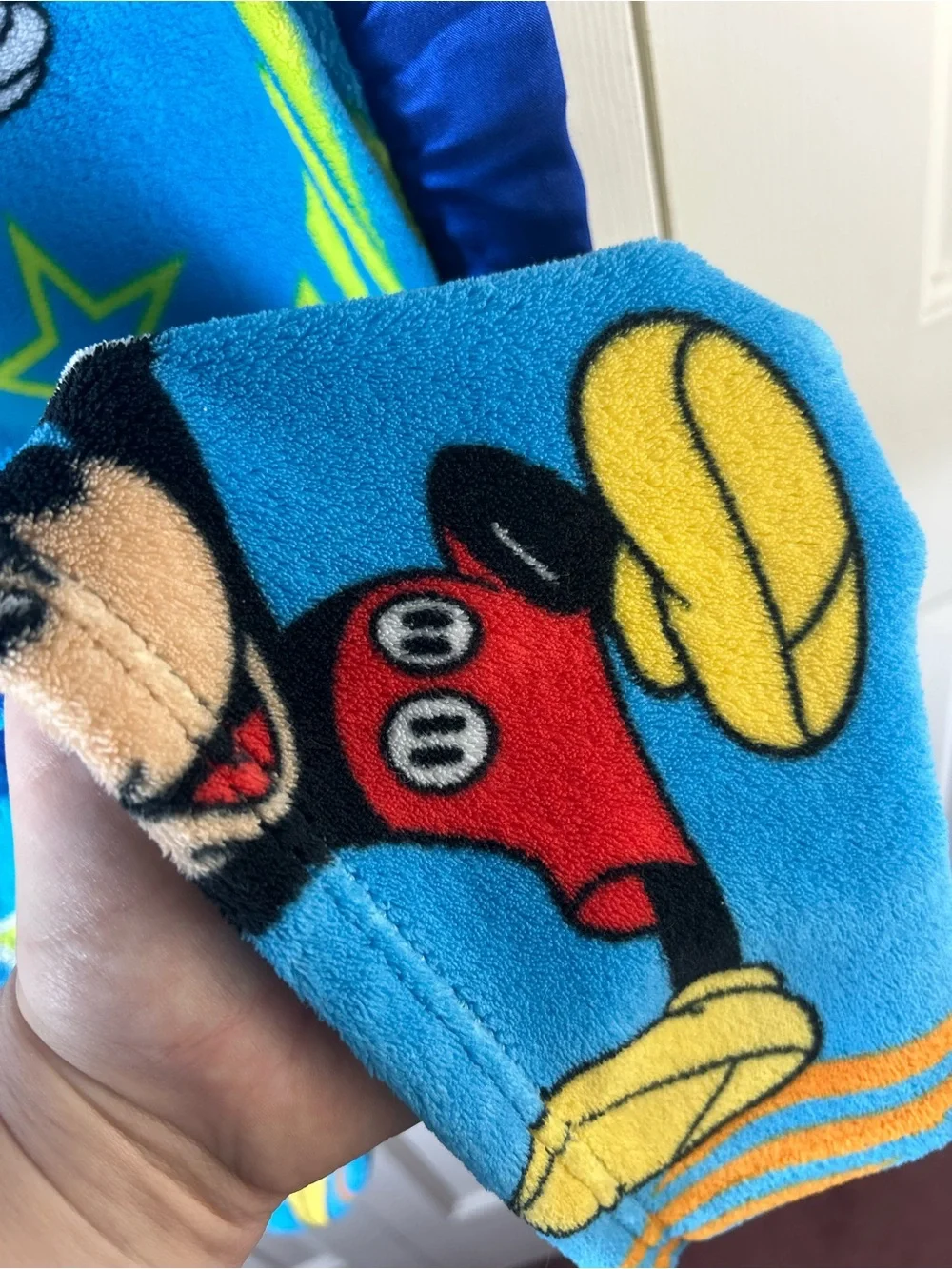 Disney Mickey Mouse Stars Blue Blanket Throw Silky Satin Edge Trim Arrows Orange